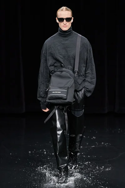 Look 66